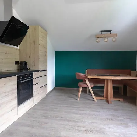 Haus Hoen Апартаменты *